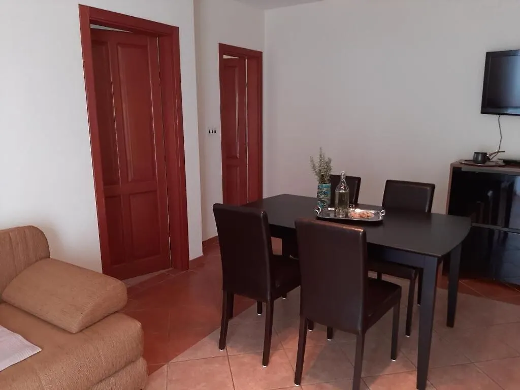 Apartments Vladimir Malinska Κροατία